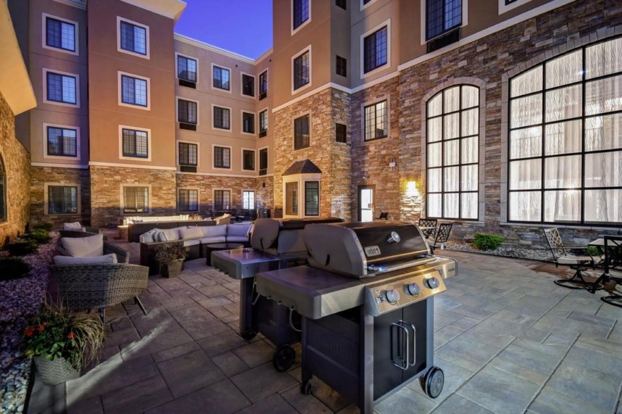 Staybridge Suites - Southgate - Detroit Area By Ihg Zewnętrze zdjęcie